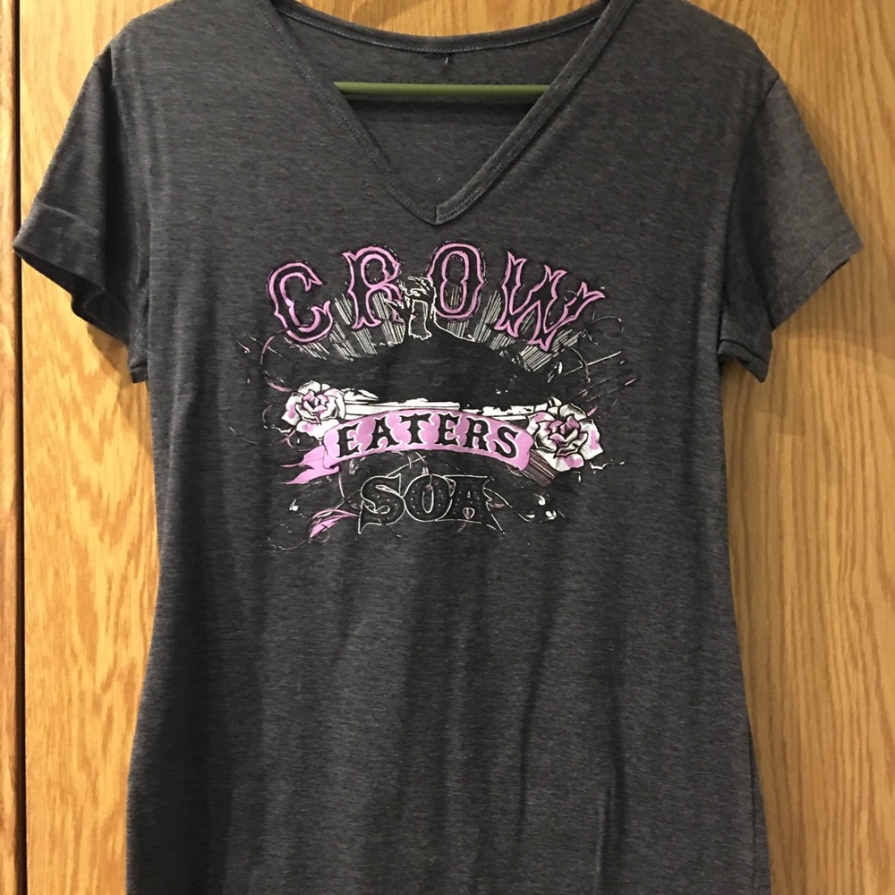 Gray V-Neck Graphic T-Shirt